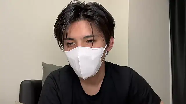 Lio kun online show from 12-24-24, 01:06