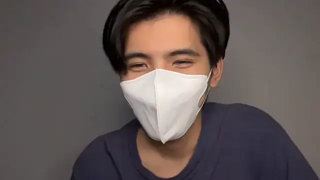 Lio kun online show from 11-08-25, 01:11