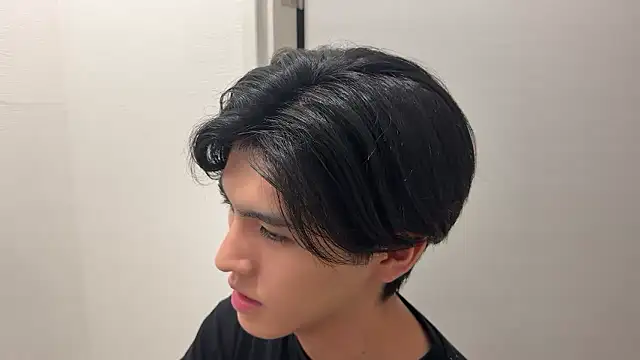 Lio kun online show from 07-17-26, 08:21
