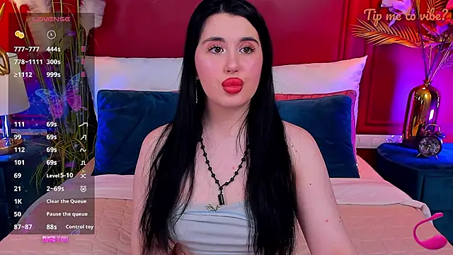 Mayzzie online show from 05-04-26, 07:10