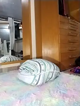 Luci foxx online show from 04-16-26, 09:39