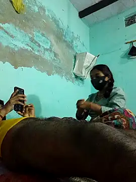 Snapshot of Surajpuja79 chatting on 11-26-25, 04:19 Surajpuja79 online show from 11-26-25, 04:19