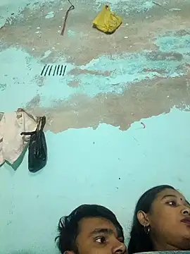 Snapshot of Surajpuja79 chatting on 12-04-25, 02:48 Surajpuja79 online show from 12-04-25, 02:48