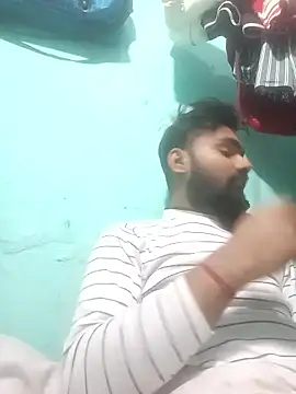 Snapshot of Surajpuja79 chatting on 01-07-26, 01:19 Surajpuja79 online show from 01-07-26, 01:19