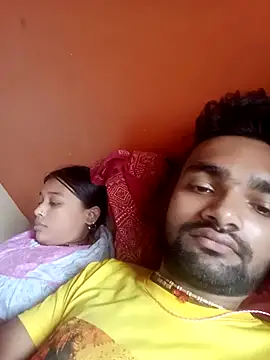 Snapshot of Surajpuja79 chatting on 04-01-26, 06:36 Surajpuja79 online show from 04-01-26, 06:36