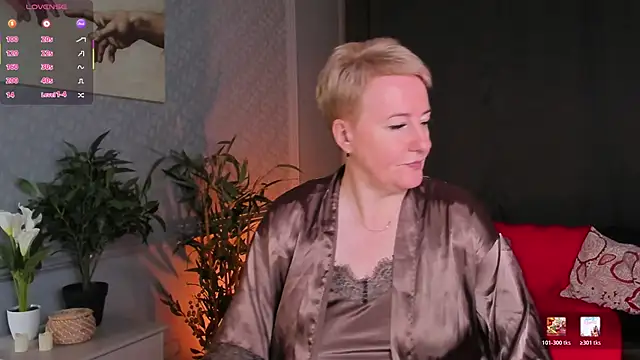 Nika Smit online show from 06-14-26, 05:09