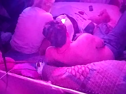 cockringkelley97 online show from 04-04-26, 04:00