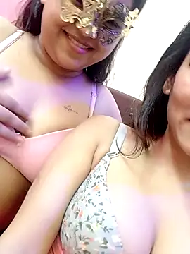 Snapshot of Lusty_Queen69 chatting on 03-17-25, 07:26 Lusty Queen69 online show from 03-17-25, 07:26