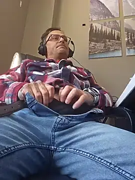 dadbod1178 online show from 02-20-25, 07:41