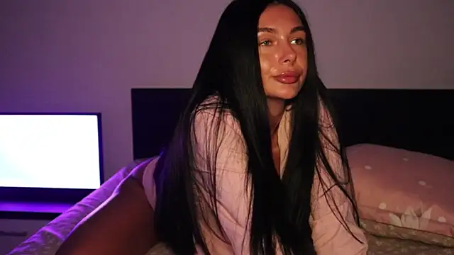 IvyKaelani online show from 06-12-26, 03:33