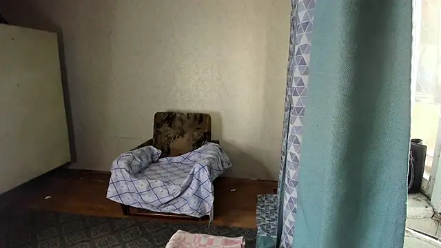 elis gabbi online show from 04-13-26, 06:52