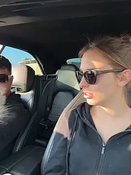 Snapshot of MrAndMrsSavage chatting on 03-01-26, 02:41 MrAndMrsSavage online show from 03-01-26, 02:41