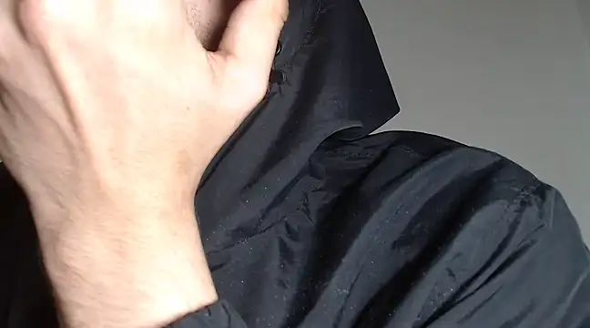 Snapshot of creamyadvisor01 chatting on 01-05-25, 06:35 creamyadvisor01 online show from 01-05-25, 06:35