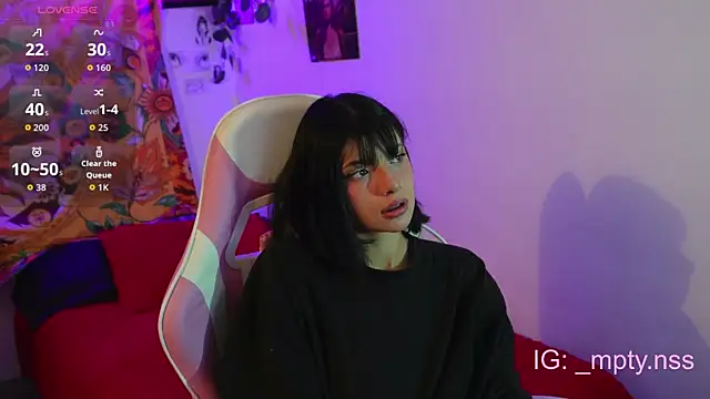 HiScarlett online show from 11-11-25, 09:42