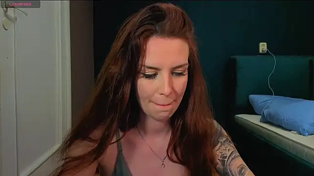 the perfectgirl online show from 07-15-26, 08:36