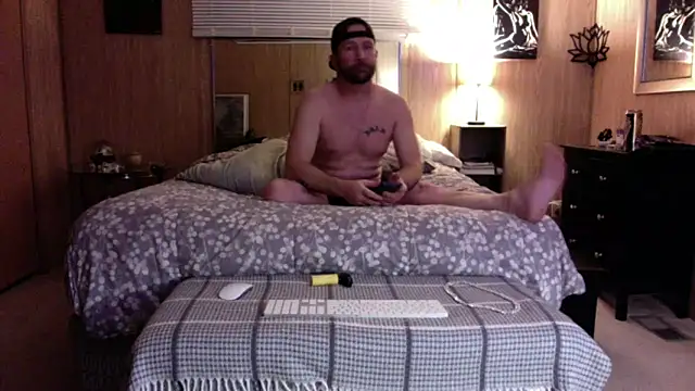 Snapshot of Edward_LongCock chatting on 01-07-26, 07:00 Edward LongCock online show from 01-07-26, 07:00