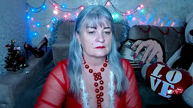 Snapshot of SiberiabBerry chatting on 12-18-25, 10:54 SiberiabBerry online show from 12-18-25, 10:54