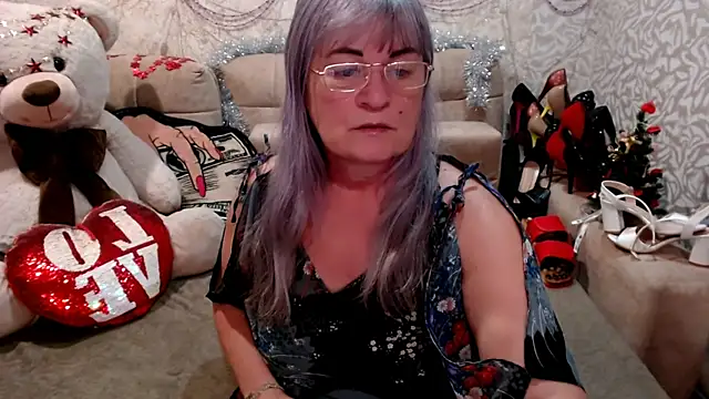 Snapshot of SiberiabBerry chatting on 01-10-26, 03:36 SiberiabBerry online show from 01-10-26, 03:36