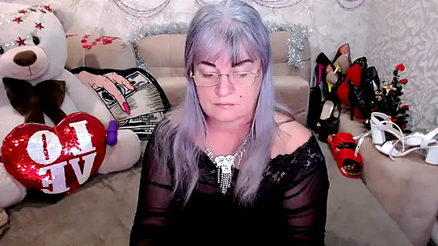 Snapshot of SiberiabBerry chatting on 01-11-26, 03:44 SiberiabBerry online show from 01-11-26, 03:44