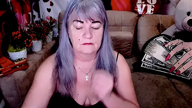 Snapshot of SiberiabBerry chatting on 03-10-26, 04:06 SiberiabBerry online show from 03-10-26, 04:06