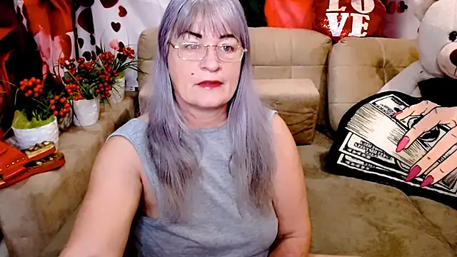 Snapshot of SiberiabBerry chatting on 03-11-26, 01:55 SiberiabBerry online show from 03-11-26, 01:55