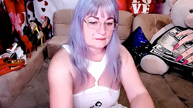 Snapshot of SiberiabBerry chatting on 04-07-26, 12:55 SiberiabBerry online show from 04-07-26, 12:55