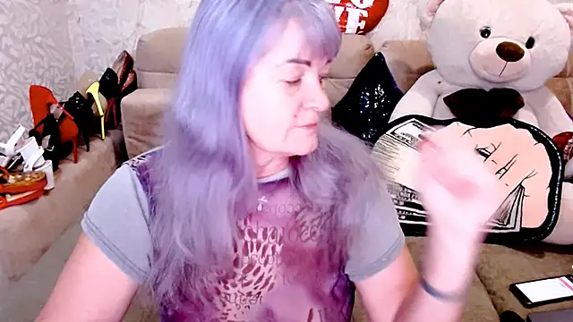 Snapshot of SiberiabBerry chatting on 04-14-26, 12:22 SiberiabBerry online show from 04-14-26, 12:22