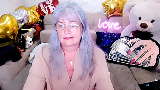 Snapshot of SiberiabBerry chatting on 06-11-26, 03:37 SiberiabBerry online show from 06-11-26, 03:37