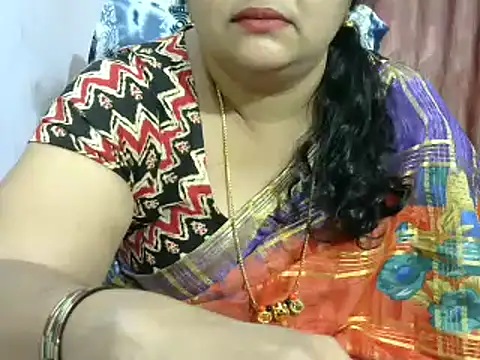 Snapshot of Naughty_Nityaa chatting on 01-23-25, 10:32 Naughty Nityaa online show from 01-23-25, 10:32