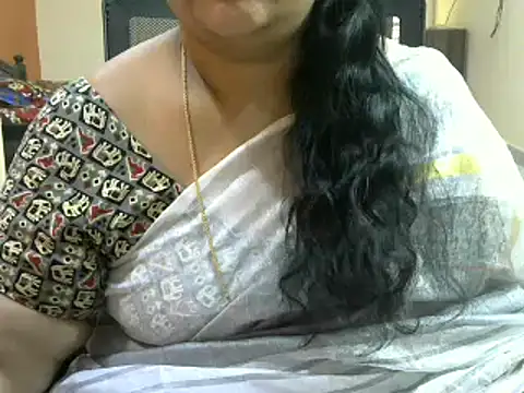 Snapshot of Naughty_Nityaa chatting on 02-17-25, 07:26 Naughty Nityaa online show from 02-17-25, 07:26