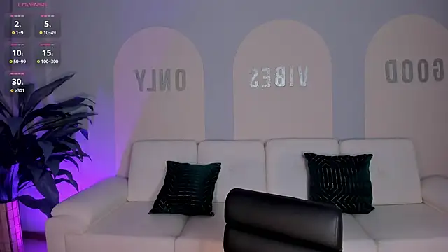ValeriaRoldanX online show from 07-01-26, 12:07