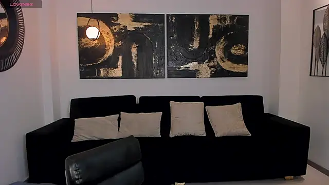 ValeriaRoldanX online show from 07-15-26, 12:10