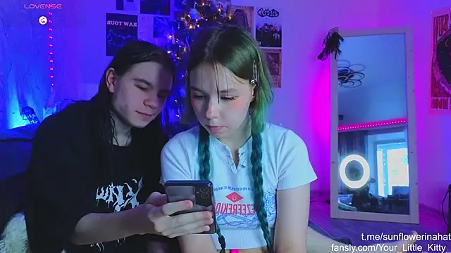 Snapshot of 812sunflowerinahat chatting on 01-03-25, 06:33 812sunflowerinahat online show from 01-03-25, 06:33