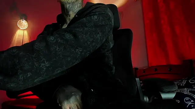 Travistanner 28 online show from 03-11-26, 06:52