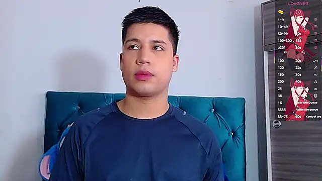 Snapshot of Randy_horny chatting on 01-11-26, 06:02 Randy horny online show from 01-11-26, 06:02