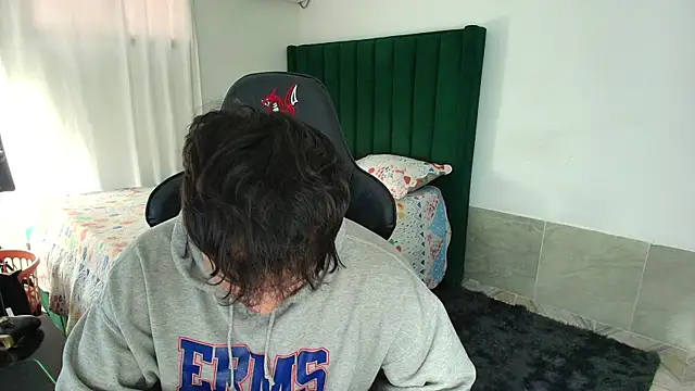 Snapshot of man_dur07 chatting on 03-14-26, 08:47 man dur07 online show from 03-14-26, 08:47