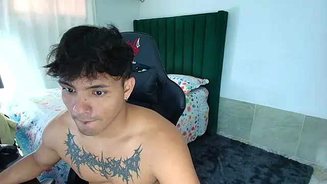 Snapshot of man_dur07 chatting on 03-20-26, 08:57 man dur07 online show from 03-20-26, 08:57