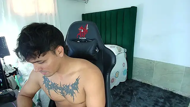 Snapshot of man_dur07 chatting on 03-26-26, 09:42 man dur07 online show from 03-26-26, 09:42