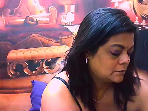 Snapshot of indianCherryPie chatting on 06-25-26, 05:12 indianCherryPie online show from 06-25-26, 05:12