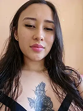 Snapshot of Selena_blake chatting on 03-27-26, 08:19 Selena blake online show from 03-27-26, 08:19