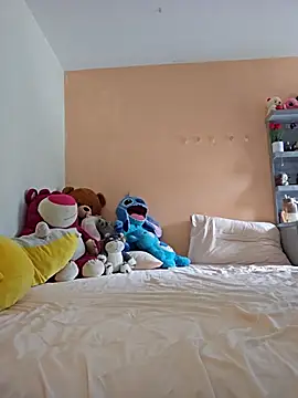 Snapshot of Selena_blake chatting on 03-29-26, 08:20 Selena blake online show from 03-29-26, 08:20