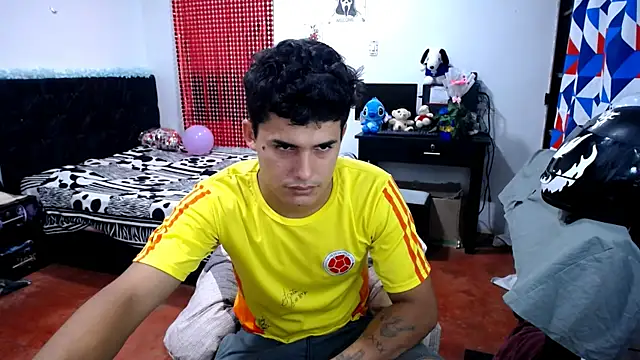 Snapshot of freddy_romas chatting on 07-14-26, 02:12 freddy romas online show from 07-14-26, 02:12