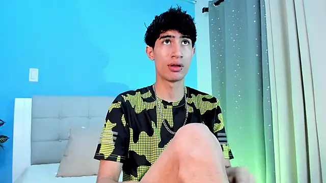 Snapshot of novaybrian chatting on 01-10-25, 12:36 novaybrian online show from 01-10-25, 12:36