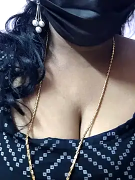 mallu-sumi online show from 03-19-26, 10:25