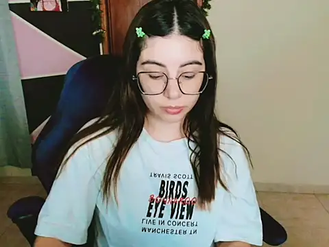 Snapshot of ARIA_SUGARUB chatting on 04-01-26, 04:13 ARIA SUGARUB online show from 04-01-26, 04:13