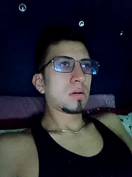 Snapshot of stivevv chatting on 05-04-26, 12:17 stivevv online show from 05-04-26, 12:17