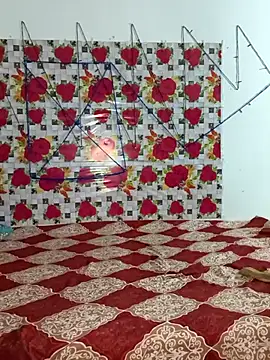 PeaCoooock online show from 10-04-25, 05:44