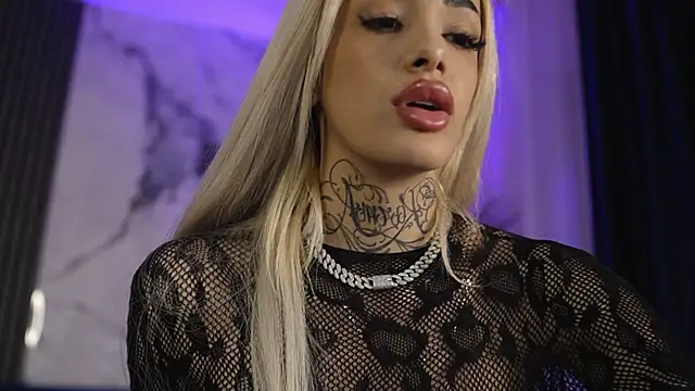 blondie muller online show from 04-30-26, 08:04