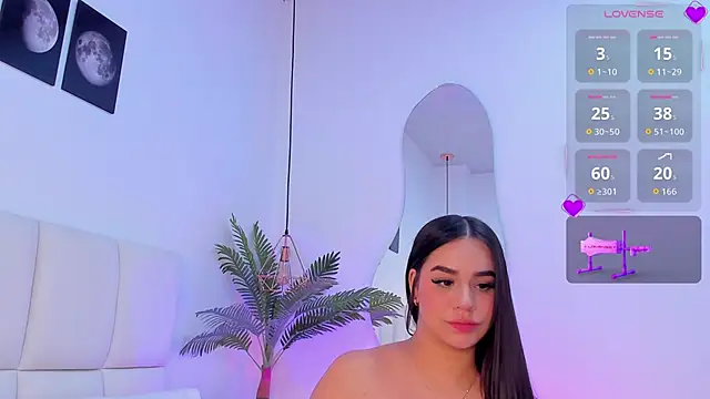 zoe rivers online show from 12-04-25, 12:42