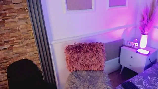 dayanne07 online show from 12-20-24, 07:22